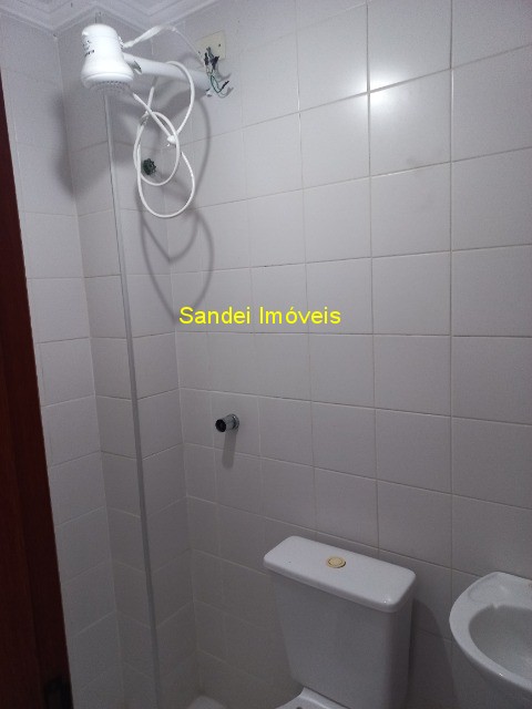 Apartamento para alugar com 2 quartos, 60m² - Foto 14