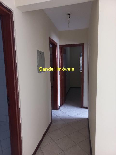 Apartamento para alugar com 2 quartos, 60m² - Foto 28