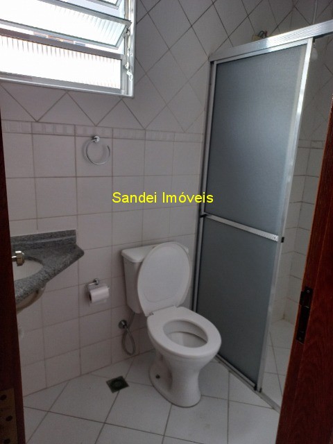 Apartamento para alugar com 2 quartos, 60m² - Foto 9