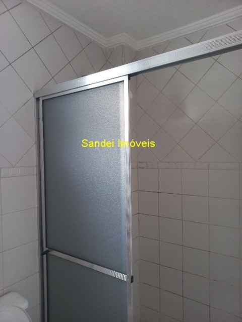 Apartamento para alugar com 2 quartos, 60m² - Foto 11