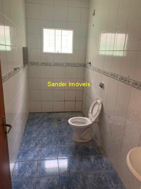 Casa à venda com 3 quartos, 175m² - Foto 9