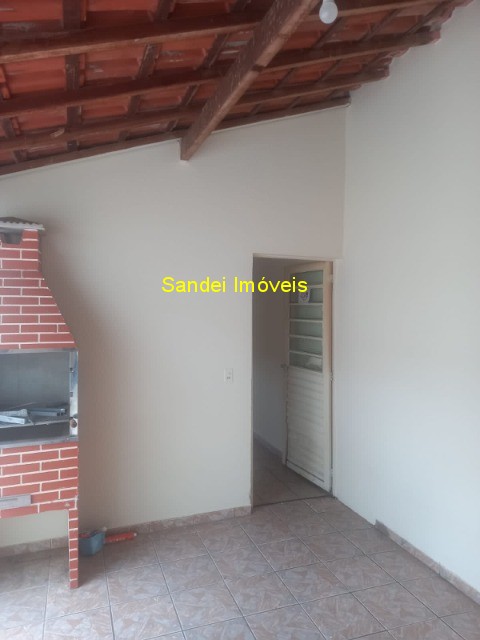 Casa à venda com 3 quartos, 175m² - Foto 11