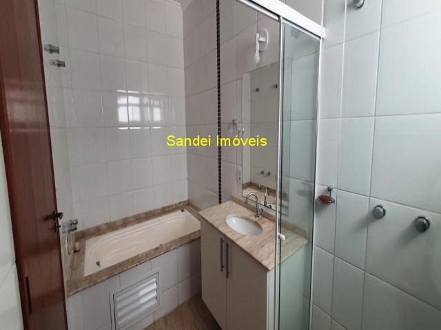 Casa de Condomínio à venda com 3 quartos, 224m² - Foto 15