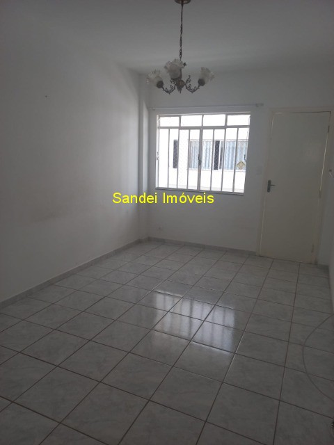 Apartamento à venda com 1 quarto, 68m² - Foto 4