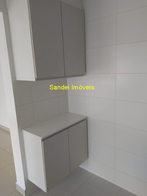 Apartamento à venda com 3 quartos, 84m² - Foto 13