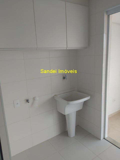 Apartamento à venda com 3 quartos, 84m² - Foto 12