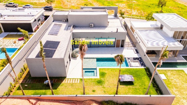 Casa de Condomínio à venda com 4 quartos, 440m² - Foto 91