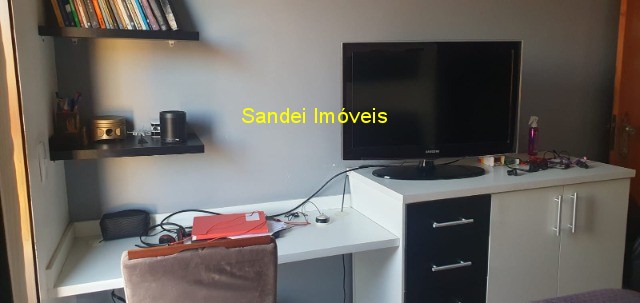 Apartamento à venda com 3 quartos, 86m² - Foto 19