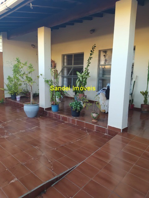 Casa à venda com 3 quartos, 100m² - Foto 16