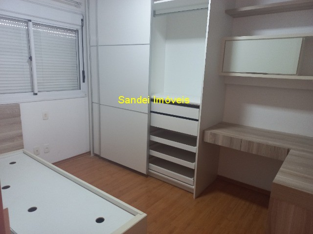 Apartamento para alugar com 3 quartos, 225m² - Foto 46