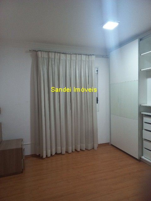 Apartamento para alugar com 3 quartos, 225m² - Foto 61