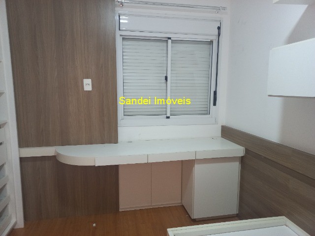 Apartamento para alugar com 3 quartos, 225m² - Foto 58