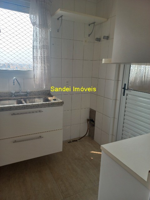 Apartamento para alugar com 3 quartos, 225m² - Foto 31