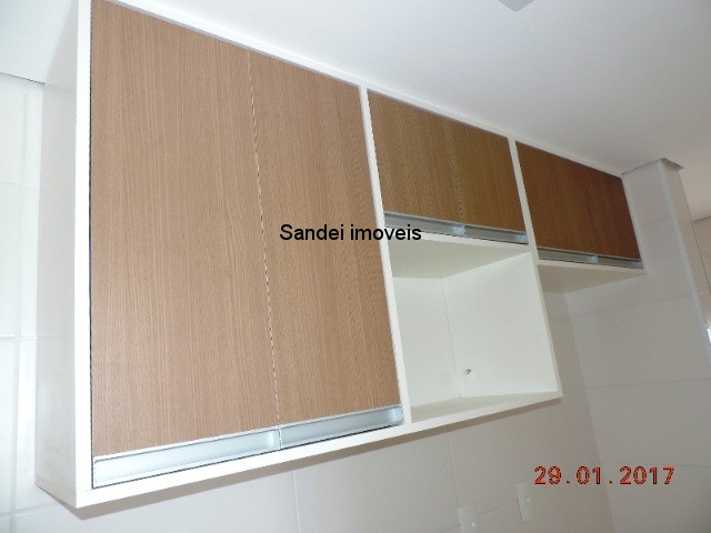 Apartamento para alugar com 2 quartos, 90m² - Foto 17