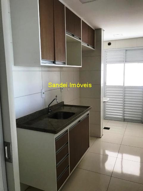 Apartamento para alugar com 2 quartos, 90m² - Foto 37