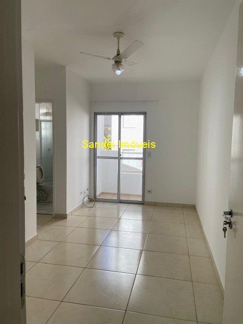 Apartamento para alugar com 2 quartos, 50m² - Foto 2