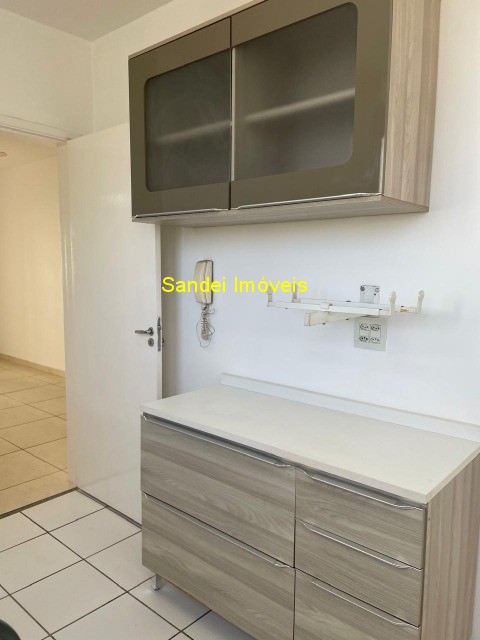 Apartamento para alugar com 2 quartos, 50m² - Foto 7