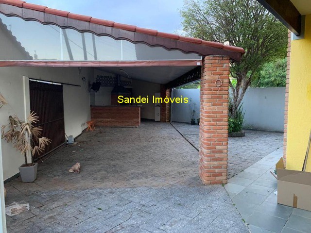 Casa à venda e aluguel com 4 quartos, 330m² - Foto 7