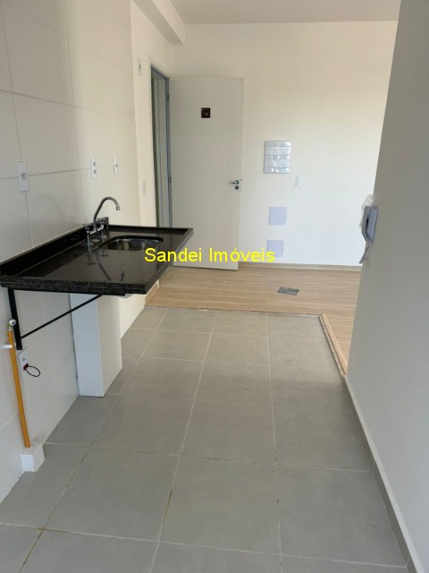 Apartamento à venda e aluguel com 2 quartos, 60m² - Foto 5