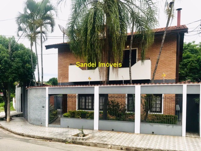 Casa à venda e aluguel com 4 quartos, 330m² - Foto 12