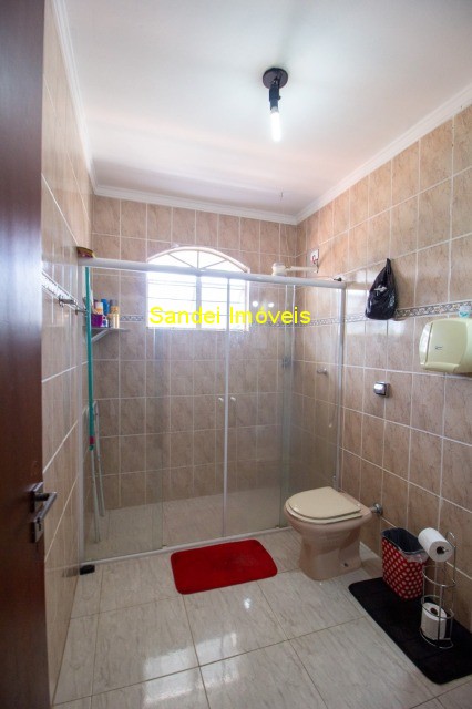 Casa à venda com 3 quartos, 300m² - Foto 15