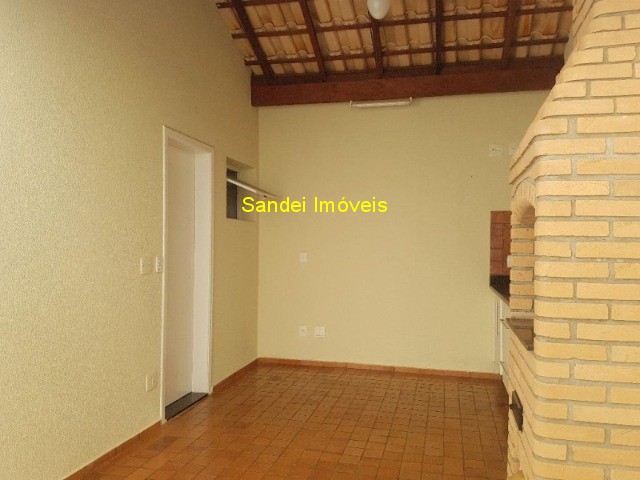 Casa de Condomínio à venda e aluguel com 3 quartos, 177m² - Foto 14