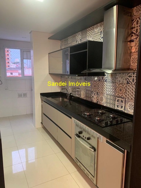 Apartamento para alugar com 3 quartos, 90m² - Foto 4