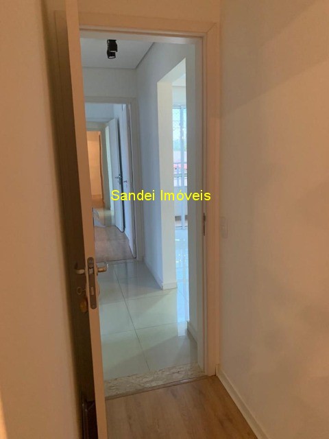 Apartamento para alugar com 3 quartos, 90m² - Foto 14