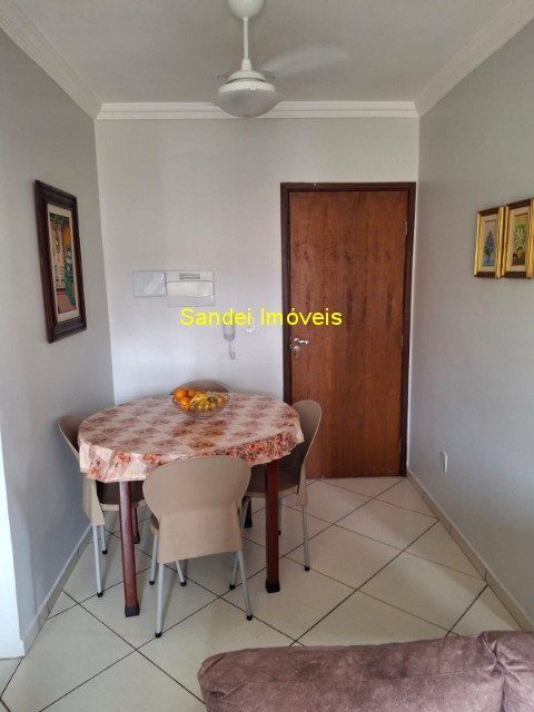 Apartamento à venda com 2 quartos, 51m² - Foto 11