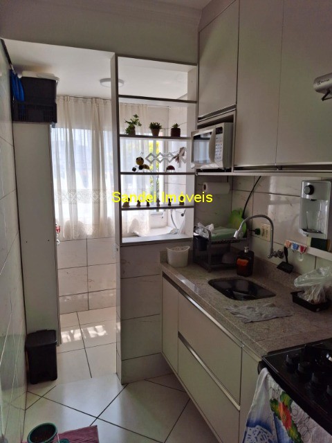 Apartamento à venda com 2 quartos, 51m² - Foto 2