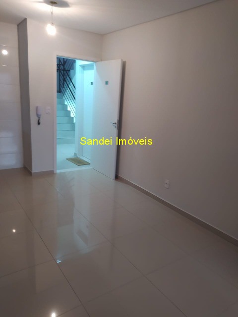 Apartamento à venda com 2 quartos, 56m² - Foto 4