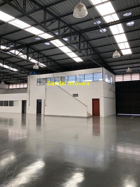 Depósito-Galpão-Armazém para alugar, 1050m² - Foto 2