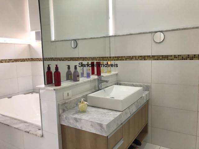 Casa de Condomínio à venda e aluguel com 4 quartos, 371m² - Foto 43