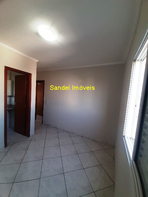Apartamento para alugar com 2 quartos, 62m² - Foto 12