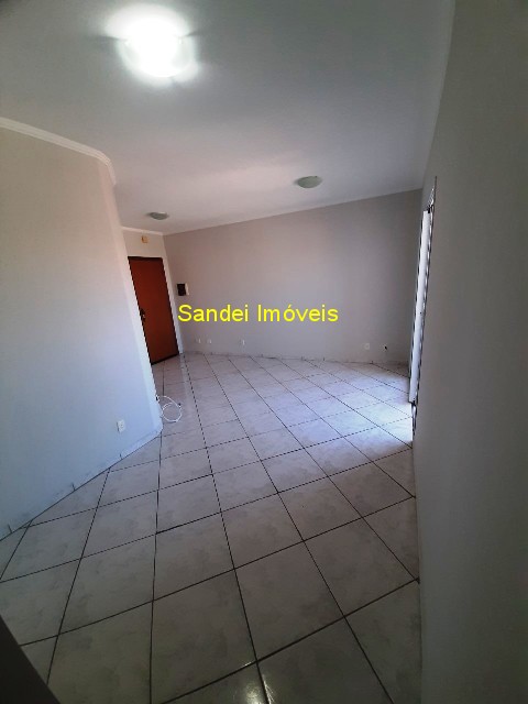 Apartamento para alugar com 2 quartos, 62m² - Foto 6