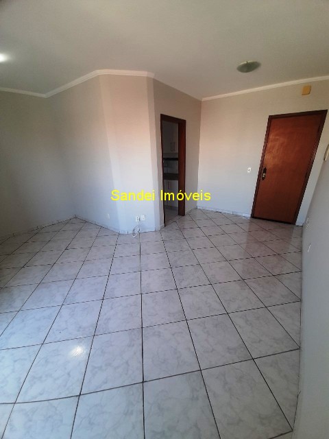 Apartamento para alugar com 2 quartos, 62m² - Foto 5