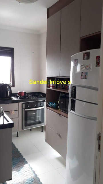 Apartamento à venda com 3 quartos, 78m² - Foto 2
