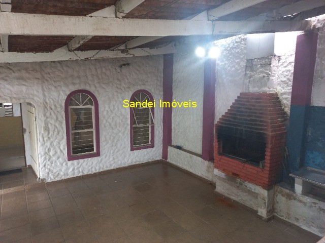 Sobrado para alugar com 3 quartos, 250m² - Foto 1