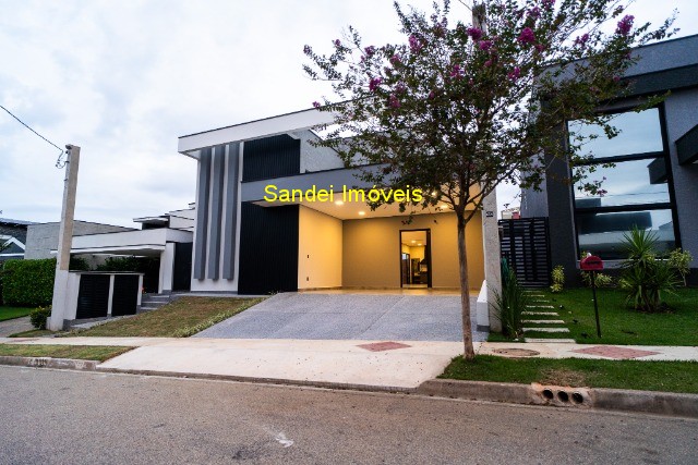 Casa de Condomínio, 3 quartos - Foto 1