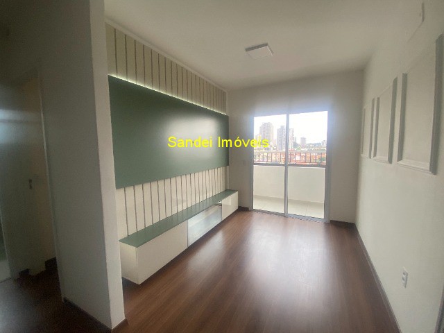 Apartamento para alugar com 2 quartos, 60m² - Foto 4