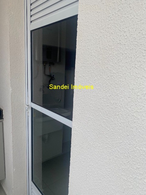Apartamento para alugar com 2 quartos, 60m² - Foto 13