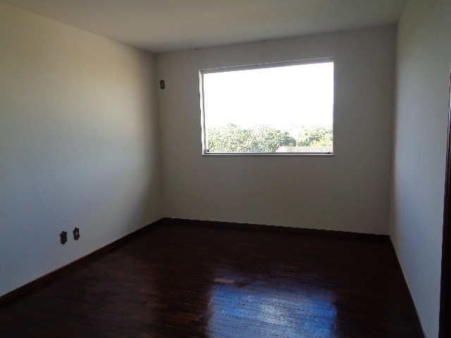 Apartamento à venda com 3 quartos, 1m² - Foto 13