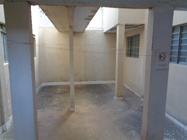 Apartamento à venda com 2 quartos, 1m² - Foto 13