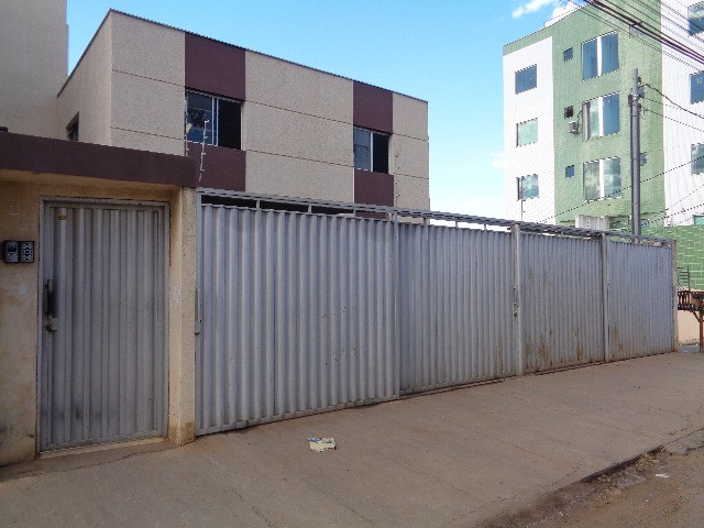 Apartamento à venda com 2 quartos, 1m² - Foto 15