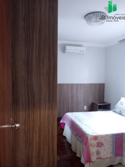 Apartamento à venda com 3 quartos, 94m² - Foto 3