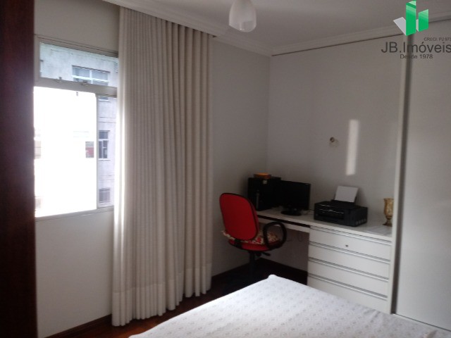 Apartamento à venda com 3 quartos, 94m² - Foto 8