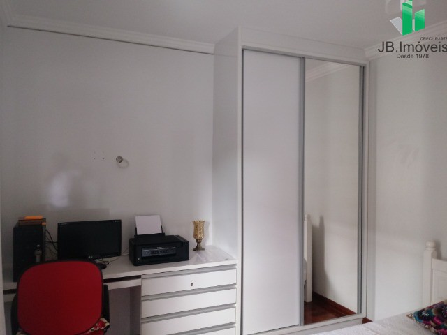 Apartamento à venda com 3 quartos, 94m² - Foto 9