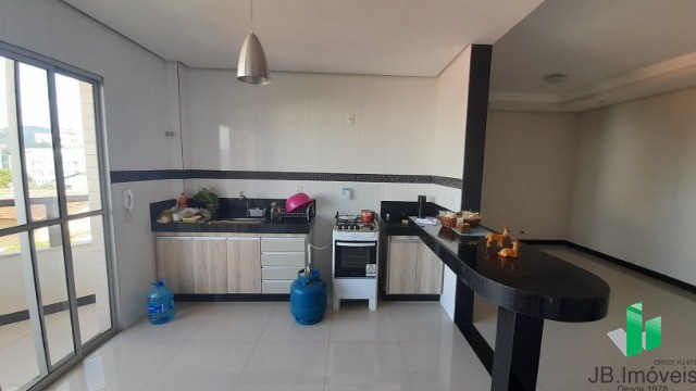 Apartamento à venda com 2 quartos, 69m² - Foto 5