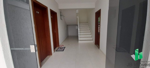 Apartamento à venda com 2 quartos, 1m² - Foto 4