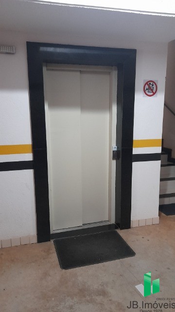 Apartamento à venda com 2 quartos, 69m² - Foto 3